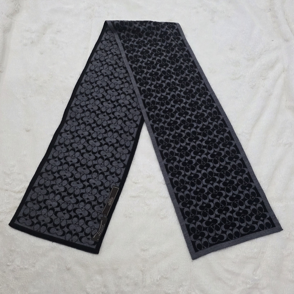Coach Signature Black and Gray Merino Wool Patterned Scarf
